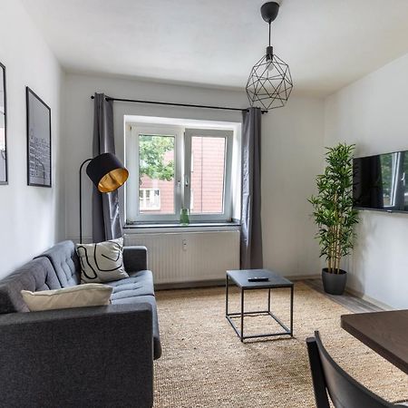 Perfekt Fuer 2! Wifi/ Netflix Appartement Duisburg Buitenkant foto