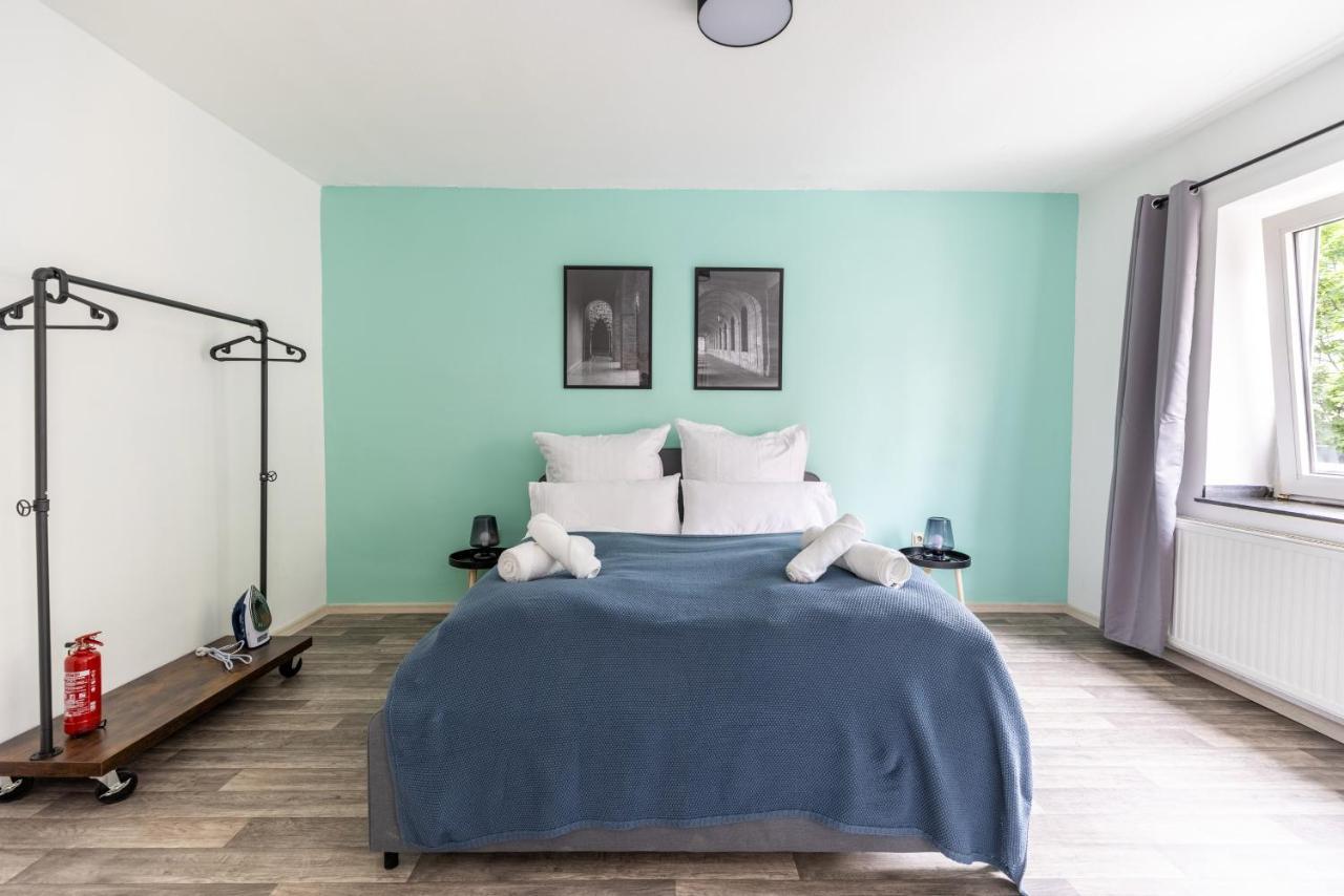 Perfekt Fuer 2! Wifi/ Netflix Appartement Duisburg Buitenkant foto