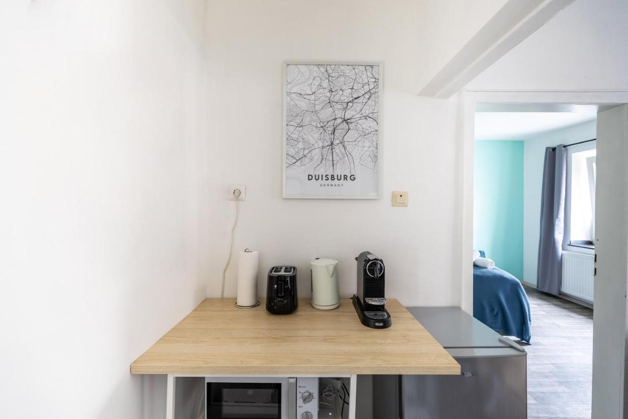 Perfekt Fuer 2! Wifi/ Netflix Appartement Duisburg Buitenkant foto